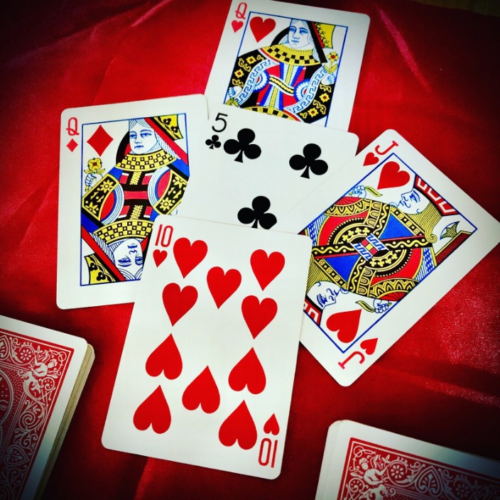 Intelligent and Intuitive? Here’s how you can become a tarot card reader